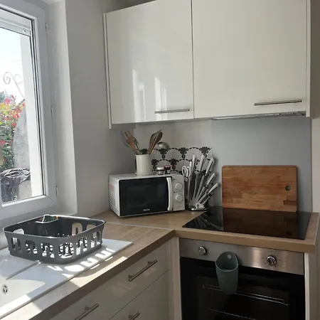 Apartment Charmante Maison De Avec Jardin Le Petit-Quevilly